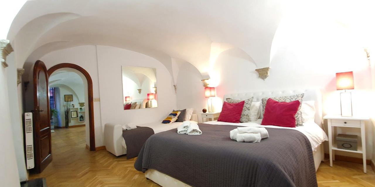 The Old Town Inn Roma Esterno foto