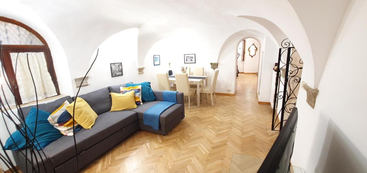 The Old Town Inn Roma Esterno foto
